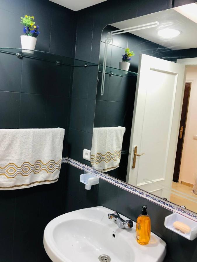 Nouveau Appartement Au Centre Ville En Face Hilton 丹吉尔 外观 照片